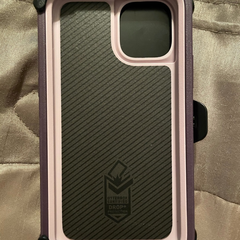 IPhone 11 Pro otter box case